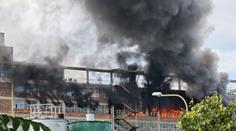 Přišli jsme téměř o všechno, hlásí po požáru Vasky. Shořelo 75 tisíc párů bot