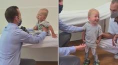 "Stojím, teto, stojím." Sledujte obří radost vážně nemocného Maxíka!