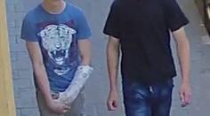 Násilníci přepadli stařenku o berlích! Pomozte ty grázly najít