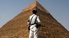 Cestovky varují: Nejezděte do Egypta na vlastní pěst, města jsou nebezpečná