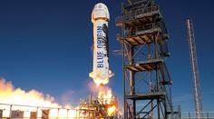 Další vesmírný milník pokořen! Jeff Bezos úspěšně dosáhl kosmu
