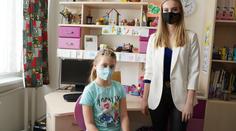 Verunku baví škola, neměla na počítač. Pomohl jí projekt Počítače dětem