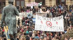 Studenti prošli Prahou. Protestovali proti školské reformě
