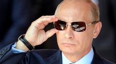 Putin je souzen za terorismus, tvrdí fiktivní reportáž