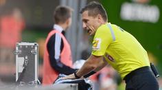 Stejný scénář jako loni. V posledním kole bude VAR jen na polovině stadionů
