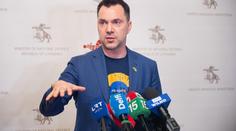 Олексій Арестович: НАТО не відповість на вибухи ракет у Польщі
