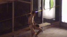 Kudy chodil, tudy masturboval! Nahý mladík (16) šokoval policisty