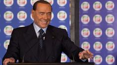 Bývalý italský premiér Berlusconi má leukémii. V nemocnici ho navštívila rodina