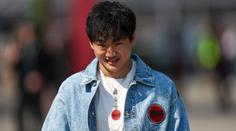 V F1 povýšil a daří se mu dál. Cunoda rozjel vlastní módní značku