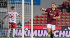 Sparta rozstřílela Pardubice pěti góly. Hradec porazil Zbrojovku