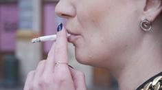 Evropská unie vytáhla do boje s kouřením. Omezí i elektronické cigarety