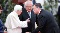 Forejt z Hradu odešel s ostudou, snu o Vatikánu se ale nevzdává