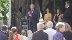 Klaus nevyloučil, že se bude opět ucházet o Hrad. Maláčová ho děsí