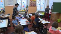 Tisíce asistentů pedagoga má prý skončit! Ministerstvo snižuje náklady