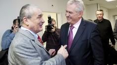 Průzkum: Zeman těsně poráží Schwarzenberga. Polovina voličů ale nemá ještě jasno
