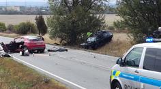 Strašlivá nehoda uzavřela silnici na Brněnsku! Dva lidé zemřeli