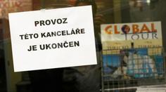 Stovky cestovek nesehnaly pojištění! Může to pro ně znamenat konec