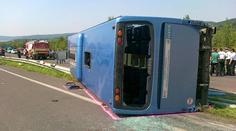 Hrůzná nehoda autobusu v Bratislavě: 1 mrtvý, 33 zraněných!