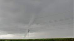 Na Písecku se objevila tromba. Případné tornádo meteorologové ověřují