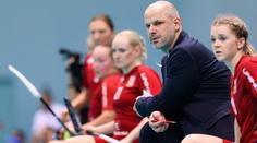 Lukáš Procházka pokračuje jako hlavní trenér florbalové reprezentace žen