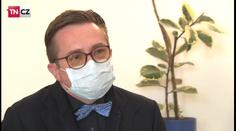 Kolik peněz stojí lidský život? Roman Šmucler odpovídal v pořadu Napřímo