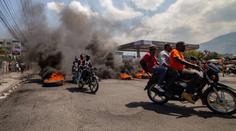 Bezpečnostní složky na Haiti odrazily útok na centrální banku. V přestřelce několik gangsterů zabily