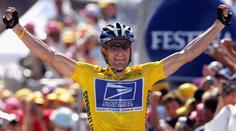 Armstrongův příběh se má objevit na filmovém plátně. Doping a lži táhnou