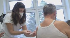 Lidé si stěžují a zuří! Některé podniky musely zrušit očkování zaměstnanců