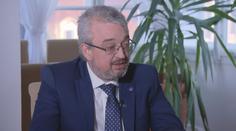Poslanec Benda měl kouřit v letadle. Málem tak zavinil nouzové přistání