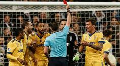 Juve řeší křivdu po přísné penaltě, Buffona přišel obejmout i Ronaldo