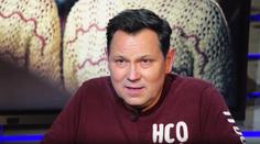 Drama na koncertě. Českého zpěváka Vítka zachránilo, že v sále byl lékař