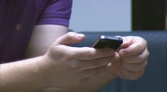 Dejte pozor na falešné SMS! V Česku opět řádí podvodníci