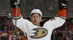 Sedm českých gólů v NHL! Kaše pálil dvakrát, Pastrňák přidal 32. trefu