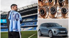 Agüero se v Manchesteru loučil dárky za miliony, rozdával hodinky i auto