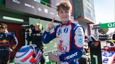 Talentovaný český pilot usiluje o titul v F3. Na silnici jezdím pomalu, říká
