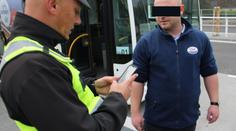 Řidič autobusu nadýchal 1,8 promile! Přiznal 11 piv a 6 panáků