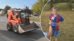 Nakladač zastavila policie, řídil ho chlapec (8)! Chtěl za babičkou