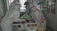 Riziko hospitalizace je u lidí s mutací delta mnohem vyšší, zjistili vědci
