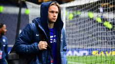 Pojď do Chelsea, budeš hrát, lákali Mudryka. Hráč za miliardy zahřívá lavičku