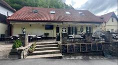 V restauraci panovaly šílené hygienické podmínky. Inspekce našla 10 prohřešků