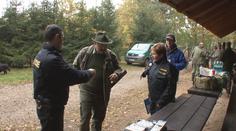 Sezóna honů je tu: Do lesů se chystají myslivci i policisté!