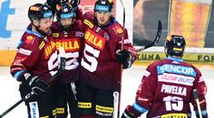 Favorité vstoupili do semifinále úspěšně, raduje se Sparta i Třinec