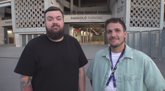 Kolony a nečekaná zábava v autě. Nahlédněte do zákulisí cesty na finále LM