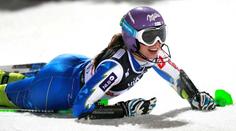 Popstar Tina vyhrála obří slalom. Lyžařská sezona začala