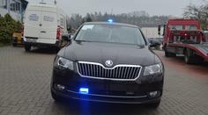 Policie dostala nové dálniční stíhače! K Passatům přibudou Superby!