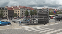 Na náměstí v Jihlavě postavili nové hlediště. Nevydrželo ani do letní sezóny