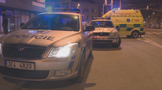 Agresor měl zmlátit v centru Pardubic dva muže. Policie hledá svědky