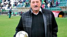 Panenka vařil panenku. Vršovická legenda pomohla nasytit policisty