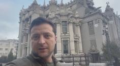 Ukrajinský prezident odmítl evakuaci: Potřebuju poslat munici, ne odvoz!