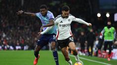 Arsenal v londýnském derby ztratil. O vítězství ho připravil těsný ofsajd
